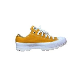 Converse Womens Size 10/41.5 Chuck Taylor All Star Low 568621C  Lug Sneakers